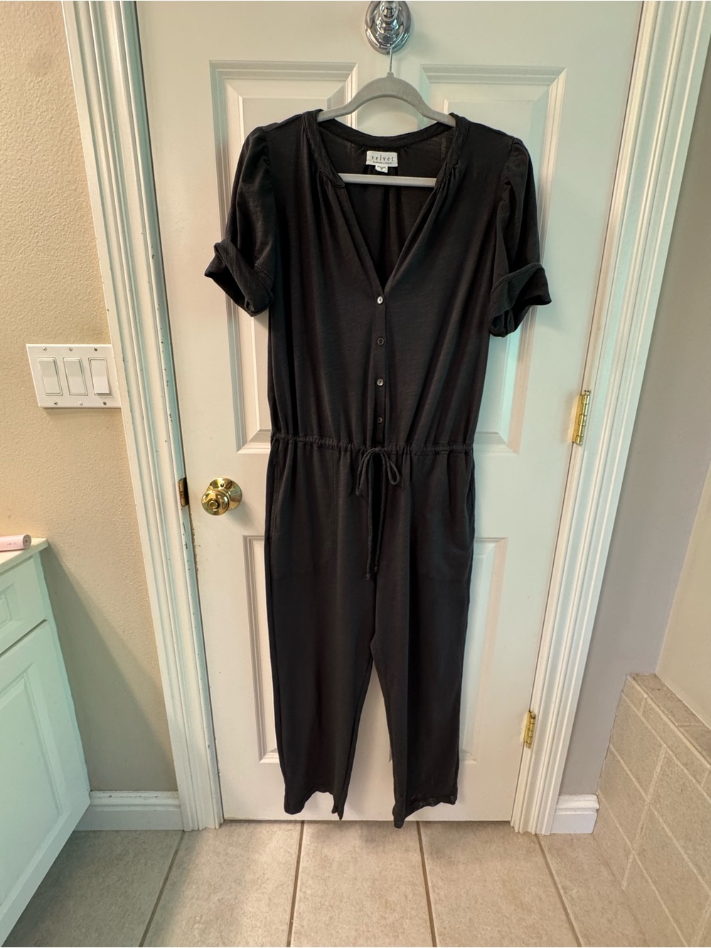 Velvet by Graham & Spencer Black Jumpsuit Small